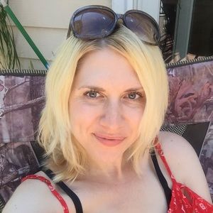 Meet your Posher, Kristen